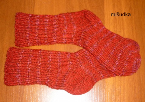 červené ponožky 67 - délka 27-28cm červené ponožky nohy dámské příjemné pánské 