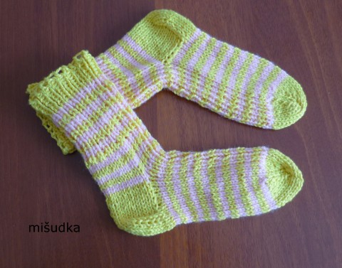 dětské ponožky 114 - délka 20-21cm dětské ponožky nohy příjemné žluté 