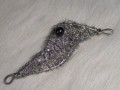 brož s tmavěfialovou říční perlou
