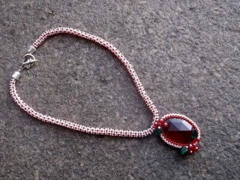 Náhrdelník pro Paní Jara náhrdelník červená bílá jaro 
