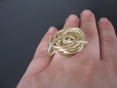 Měděný prsten