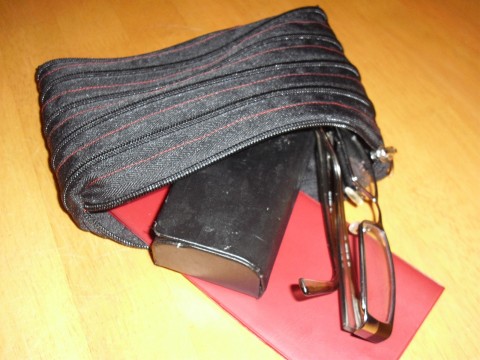 Zipová taštička-černá kabelka černá taštička zip zipovka 