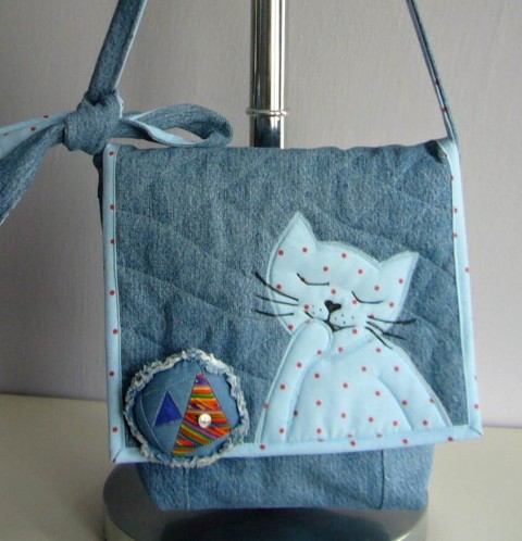 S kočkou na klopě - kabelka 2 kabelka dárek modrá patchwork kočka autorská originál klopa džínová jediná 