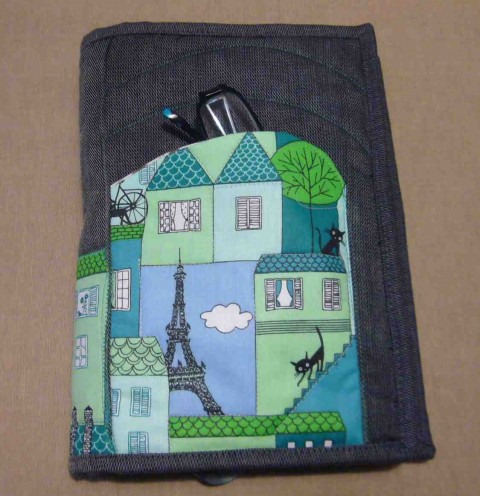 Obal na knihu s kapsou 15 originální dárek obal textil kočky kniha městečko autorský kapsa jediný 