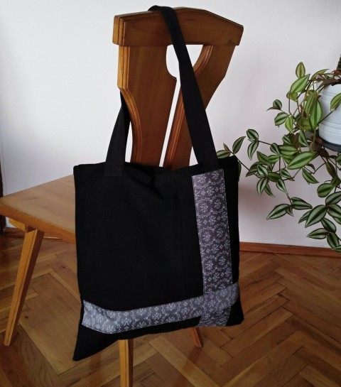 Černá riflová s šedo-bílou kabelka dárek taška dáreček praktická pro maminku pro babičku pro volný čas 