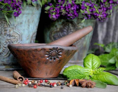 Hmoždíř keramika bylinky hlína koření handmade original hmoždíř 