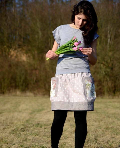 Puntíkatá s kapsami bavlna puntík sukně aplikace handmade original 