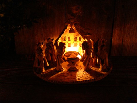 Svícen ... betlém domov dekorace dárek vánoce svícen světlo vánoční hvězda zimní betlém chalupa originál advent oslík sváteční ruční práce adventní tři králové hand made 