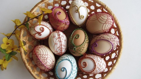 Drátkovaná vajíčka jarní svátek vosk jaro velikonoce drátek vajíčka velikonoční drátkování vejce kraslice svátky hody hodování koledníci koledník 