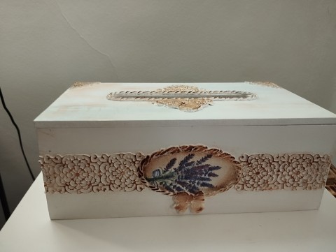 Krabička na  kapesníčky   levandule dekorace dárek krabička rýma 