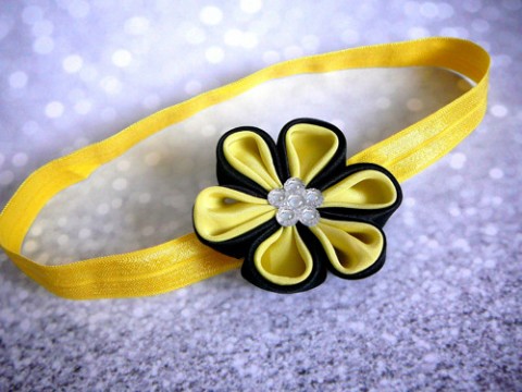 Čelenka s květem. žlutá čelenka rekvizita sluníčko žlutočerná čelenka pro holčičku vosí 