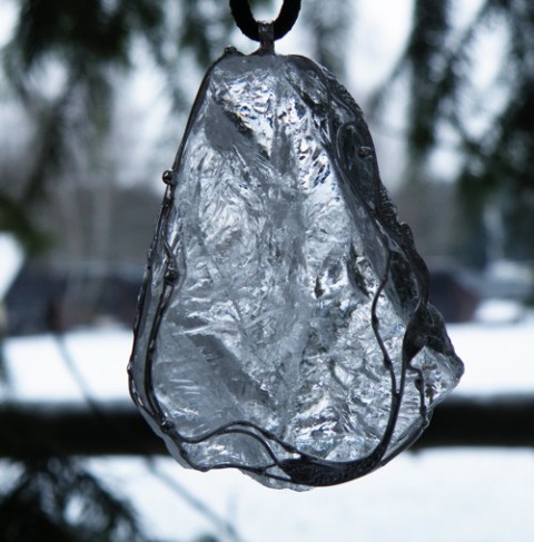 Mrazivý...(křišťál) náhrdelník náhrdelník šperky originální cín světlo přírodní extravagantní křišťál autorský výrazné originál led surový amulet energie ledové autorský šperk mrazivý cínový šperk ledový kámen mrazivé 