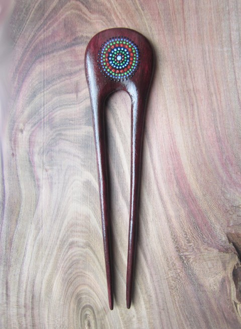 Jehlice do vlasů aboriginská3 kruh červená dřevěná spona jehlice černá kolo mandala jehla austrálie do vlasů aboriginská 