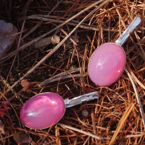 Opálově růžové klapky 