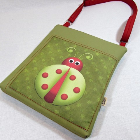 kabelka s beruškou kabelka dárek zelená taška vánoce dívčí beruška pro děti 