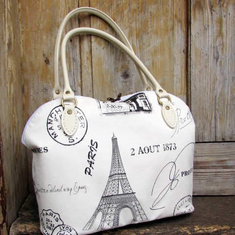 kabelka Paříž černobílá kabelka elegantní bílá černobílá prostorná nápis paříž koženková kufřík eifelovka 