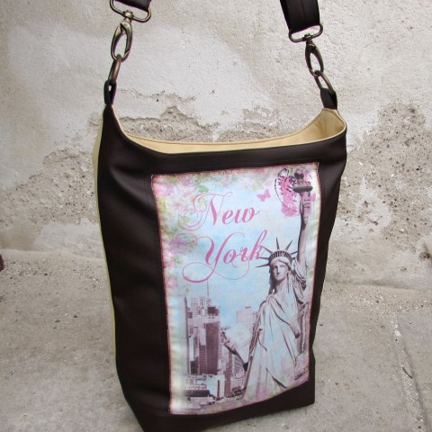 Kabelka-New York-sleva !!!!! kabelka doplněk taška květina letní hnědá barevná tyrkysová prostorná dovolená nákupní koženková výlet kombinovaná překlápěcí new york amerika socha svobody na pláž 