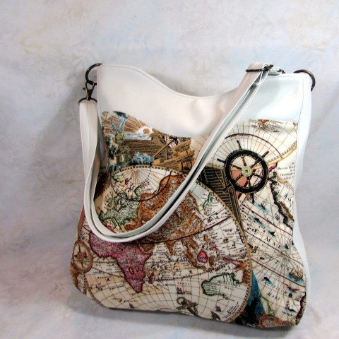 kabelka -světová kabelka originální dárek taška elegantní hnědá sportovní šedá barevná světlá vzorovaná výlet kombinovaná kašmír crossbody mapa světa 