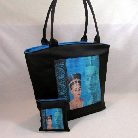 Kabelka Nefertiti kabelka originální modrá elegantní černá prostorná nefertiti 