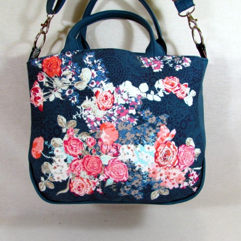 Kabelka modrá s květy kabelka originální taška elegantní tyrkysová prostorná mandala do ruky 