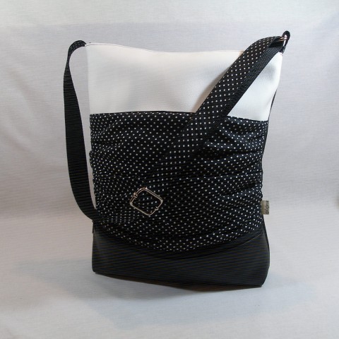 koženková s puntíkem kabelka taška bílá černá puntík černobílá školní obal na notebook 