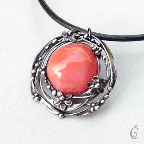 Medailon - Karneol šperk náhrdelník květina 