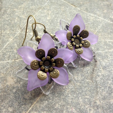 Fialové kvítí - náušnice náušnice fialová květiny kytičky mosaz kvítí 