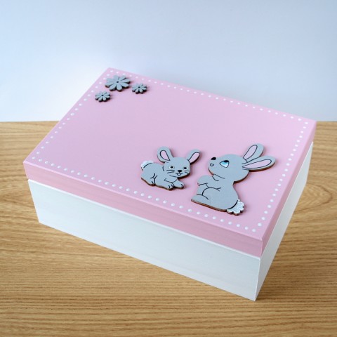 Krabice na pastelky s králíčky dárek krabička králík králíček zajíc zajíček dětské dětská tužky tužkovník pro děti pastelky na pastelky pastelkovník s králíkem s králíčky 