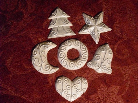 Ozdoby z keramiky ozdoby vánoce keramika věnec stromeček 