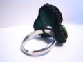 Zelený sutaškový prsten