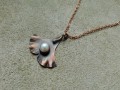 Přívěšek - mini jiňánek s perlou