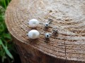 Naušnice-napichovátka- bílé perly