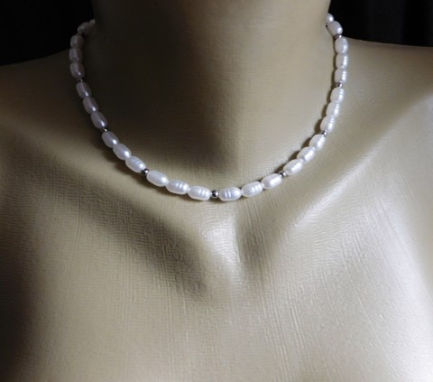 Náhrdelník-bílé synt. perly,nerez náhrdelník nerez ocel bílé synt.perly 