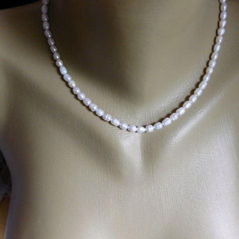 Náhrdelník- malé  říční perličky náhrdelník nerez říční perličky 