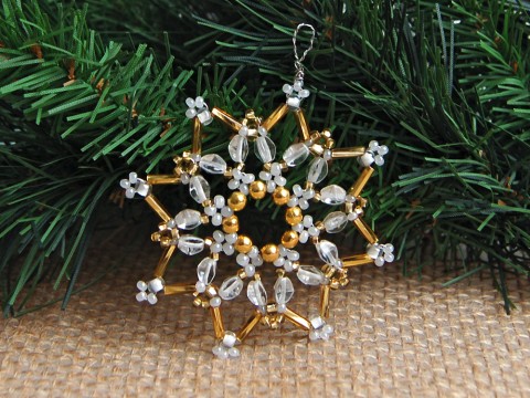 Vánoční hvězda - VAN110 dekorace originální korálky vánoce sklo zlatá bílá vánoční hvězda ozdoba třpytivá rokajl čirá vločka tvarovky 