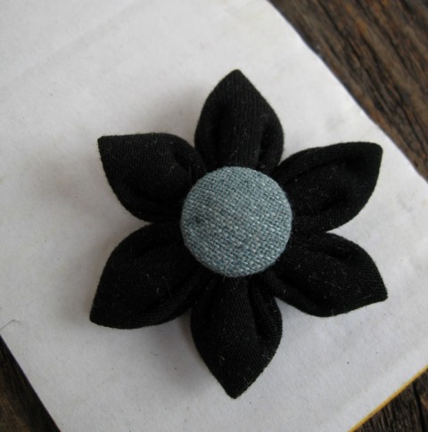 Kanzashi brož..... brož květina černá kanzashi kanzaši 