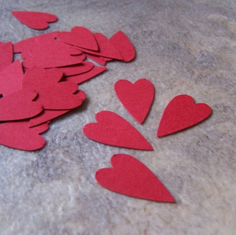 Výsek srdíčko - úzké papír červená srdce dekorace srdíčko srdíčka materiál čtvrtka výsek 