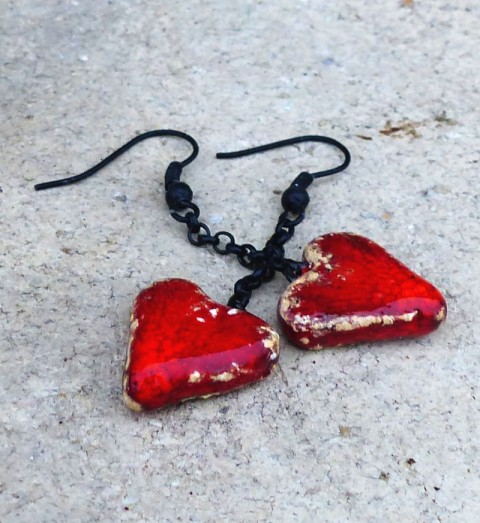 Hliněná láska červená srdce náušnice keramika srdíčko řetízek glazura 