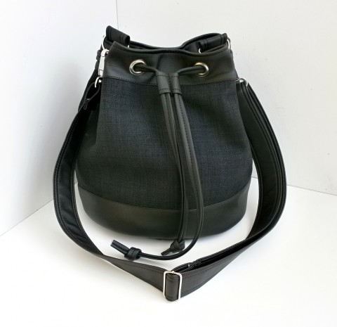 Kabelka - Charis čierna plus kabelka handmade crossbody ručná výroba charis 