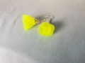 Neonově žluté náušnice z organzy