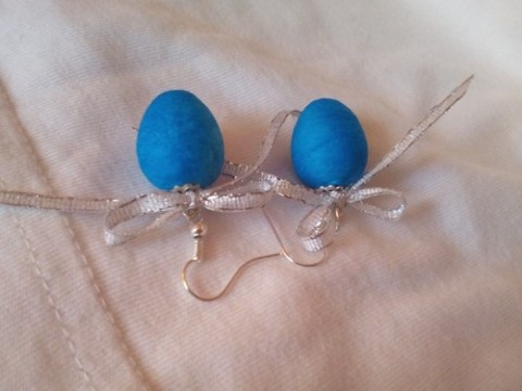 Modrá vajíčka s mašličkou jaro velikonoce vajíčka vejce 