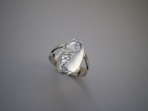 PRSTEN (tzv tango) rytý - baroko šperky prsten prstýnek stříbro baroko stříbrný prsten dámský prsten elegantní šperk prsten tango 