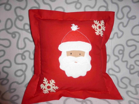 Vánoční polštářek-santa dekorace vánoce vánoční polštář polštářek aplikace červený 