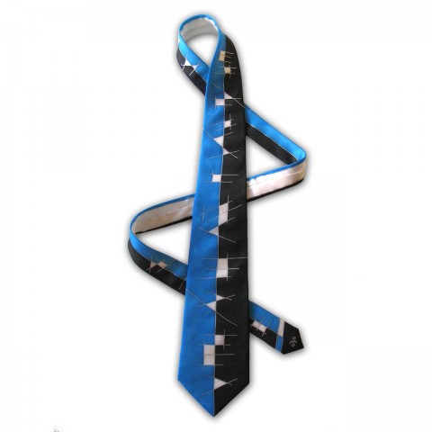 Modro-černá hedvábná kravata modrá bílá černá hedvábí stříbrná kravata kontura 