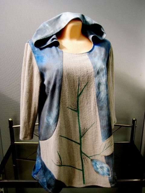 Tunika bavlna šití len aplikace návrhářství batikování krejčovství 