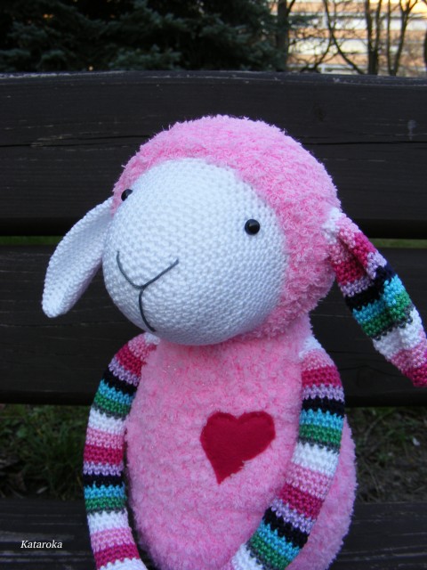 Ovečka-Ibi růžová se srdíčkem děti vánoce růžová srdíčko ovečka narozeniny zoo zvířata dárky překvapení 
