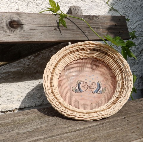 Košíček s keramickým dnem keramika košík zamilované přírodní košíček miska keramická keramický rybky rybičky zamilovaný 
