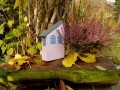 Dřevěný domeček růžový