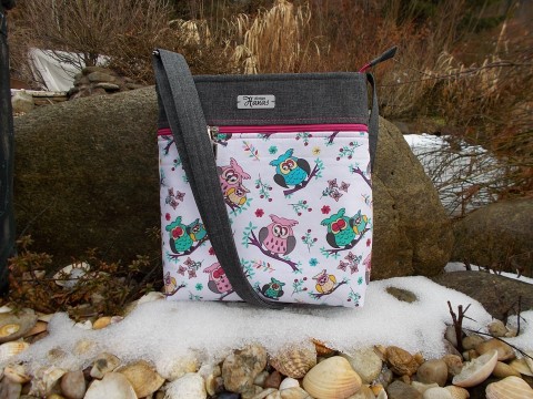 Kabelka Kája kabelka taška svěží elegantní barevná praktická jedinečná každodenní vycházková volnočasová 