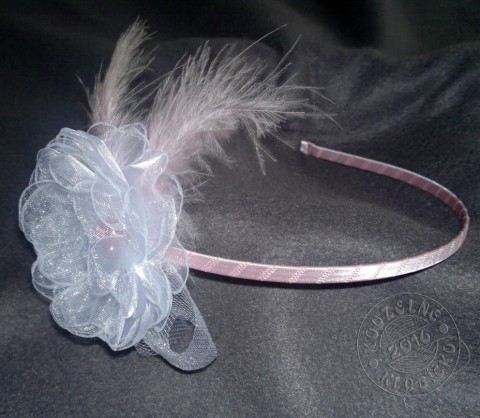 Čelenka ...a ještě jedna v růžové svatba svatební svatební čelenka pro nevěstu pro družičku svatební doplněk doplněk do vlasů svatební dekorace pro nevěstu do vlasů 